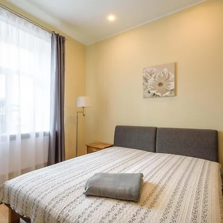 Apartahotel Barona Apartamenti